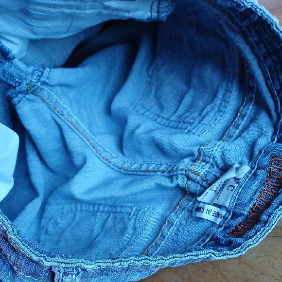 Free Culture Blue Straight Leg Jeans with Classic Style, Small Hole - Picture 13 of 16